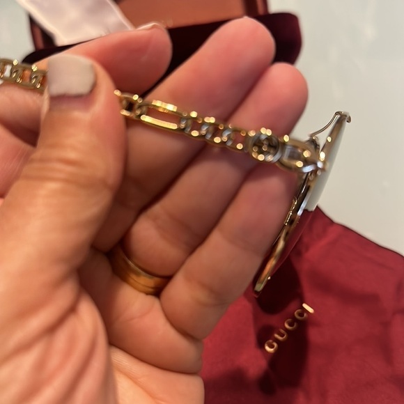 Gucci Charm Sunglasses - Picture 10 of 16